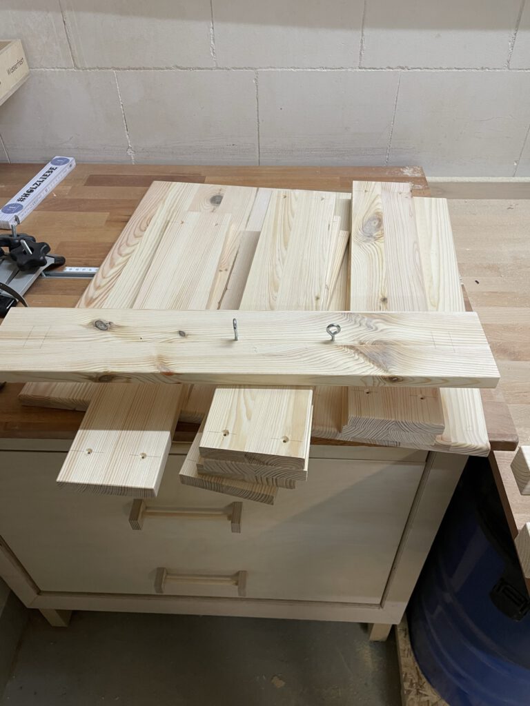 Haken für Gummiseil
