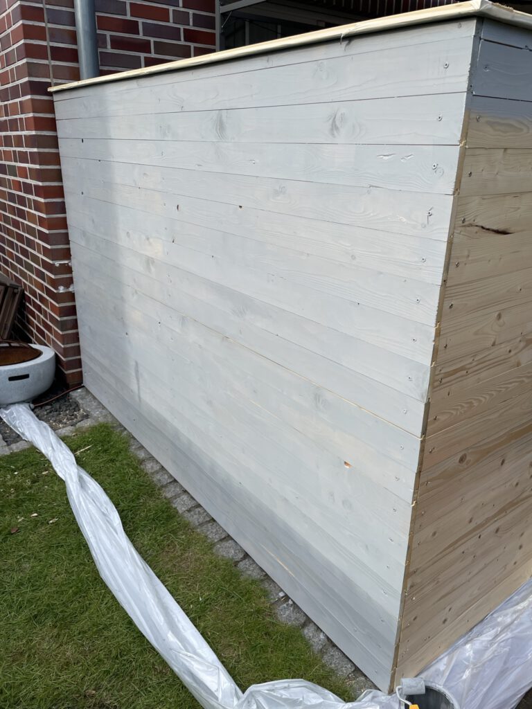 Streichen der Wand